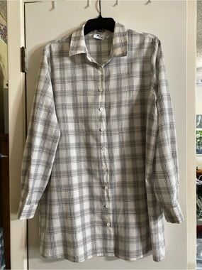 Princess Polly, oversize plaid boyfriend fit, streetwear, grunge or skater